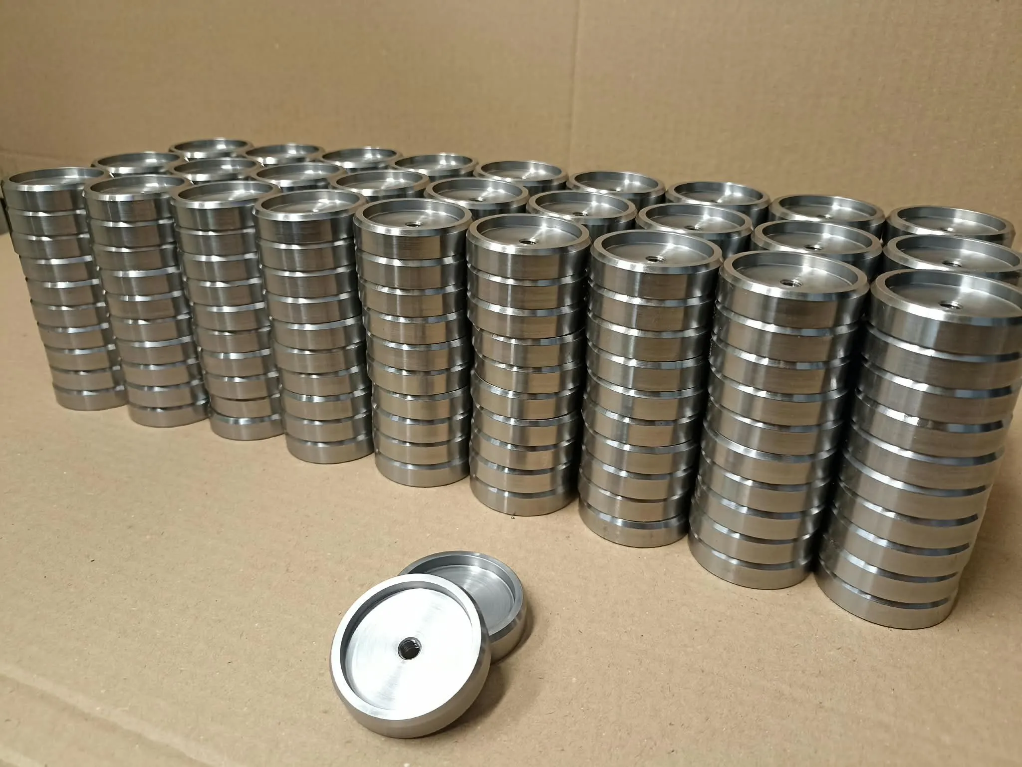 Turned rings, production batch